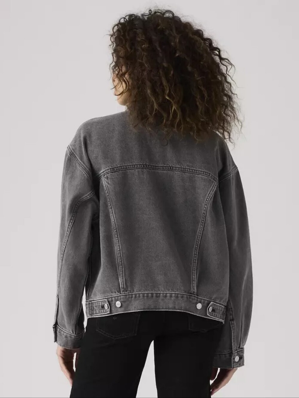 Levi's Women's Faded Gray Black Denim Trucker Jacket - Picture 4 of 11